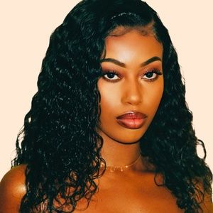 Meet your Posher, Khamyiah